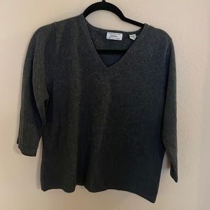 Dark gray two-ply 100% cashmere sweater